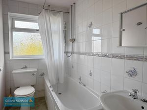 Bathroom- click for photo gallery